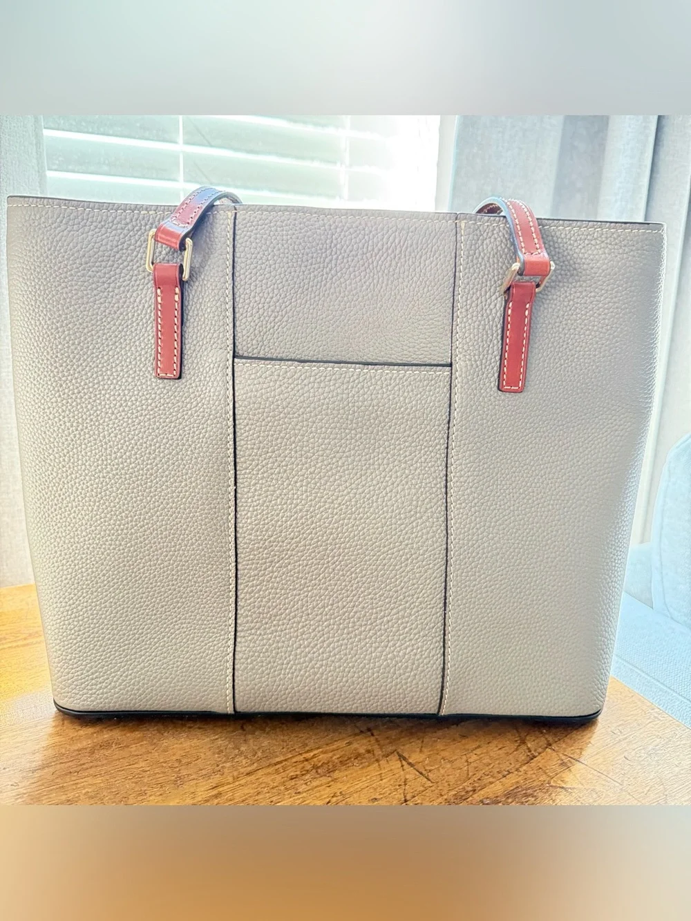 Dooney & Bourke authentic dooney